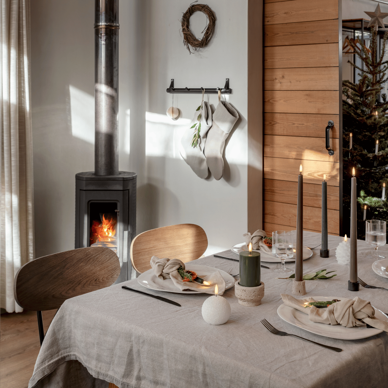 Brehn | WinterShine – Elegante LED Kaars in Sneeuwbol-Design