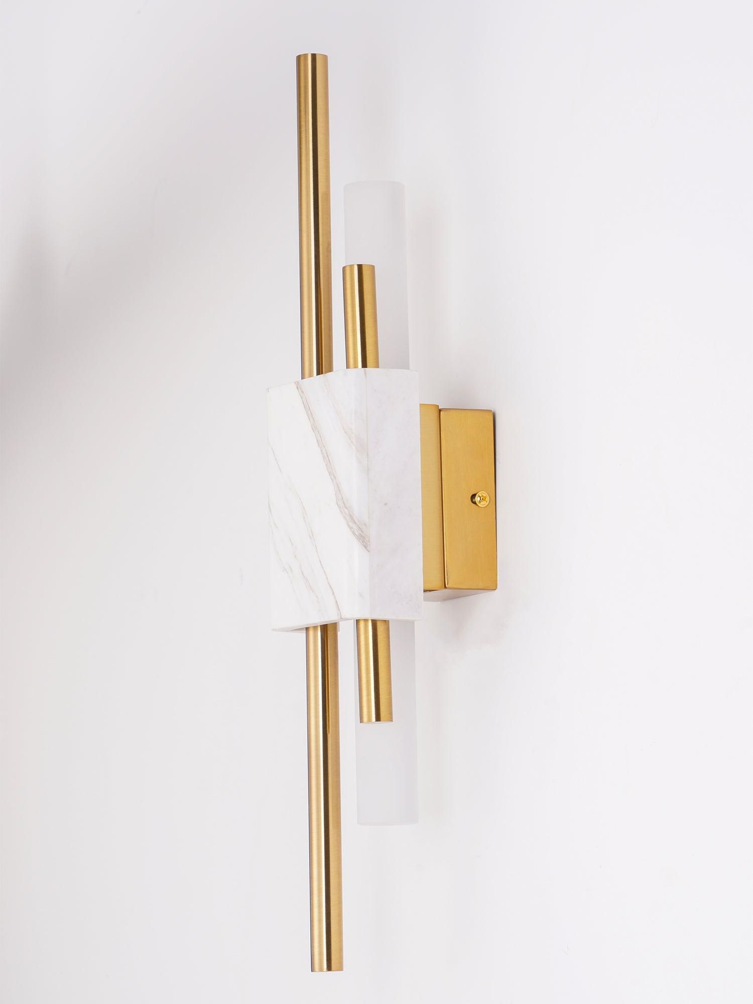 Mildred Muurverlichting in Premium Marmer Nordic