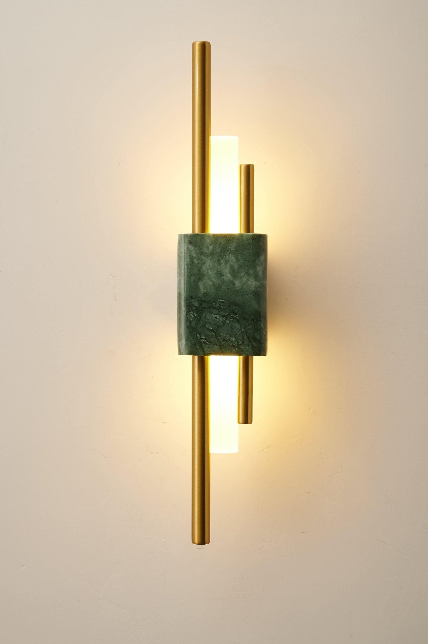 Mildred Muurverlichting in Premium Marmer Nordic