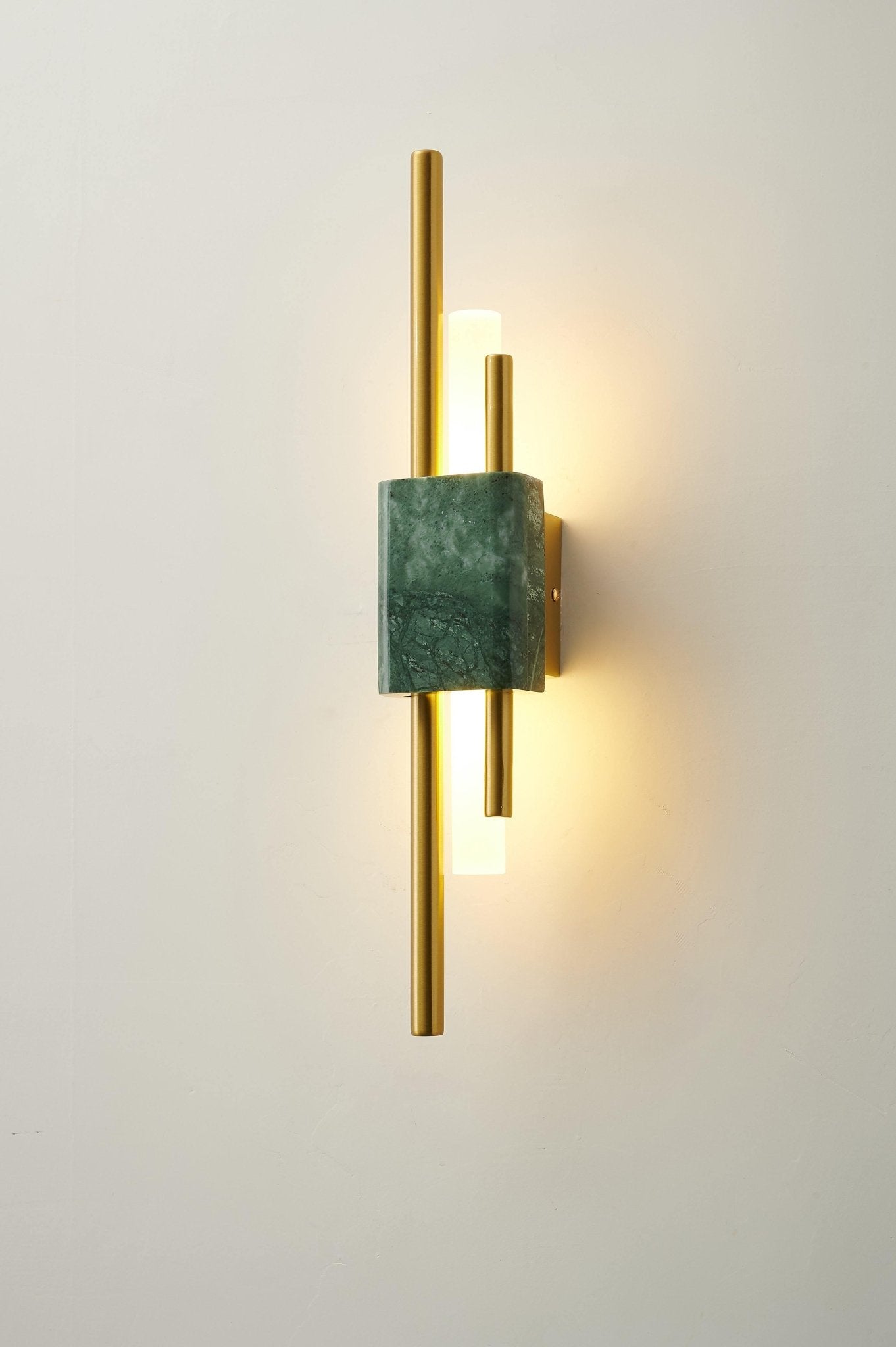 Mildred Muurverlichting in Premium Marmer Nordic