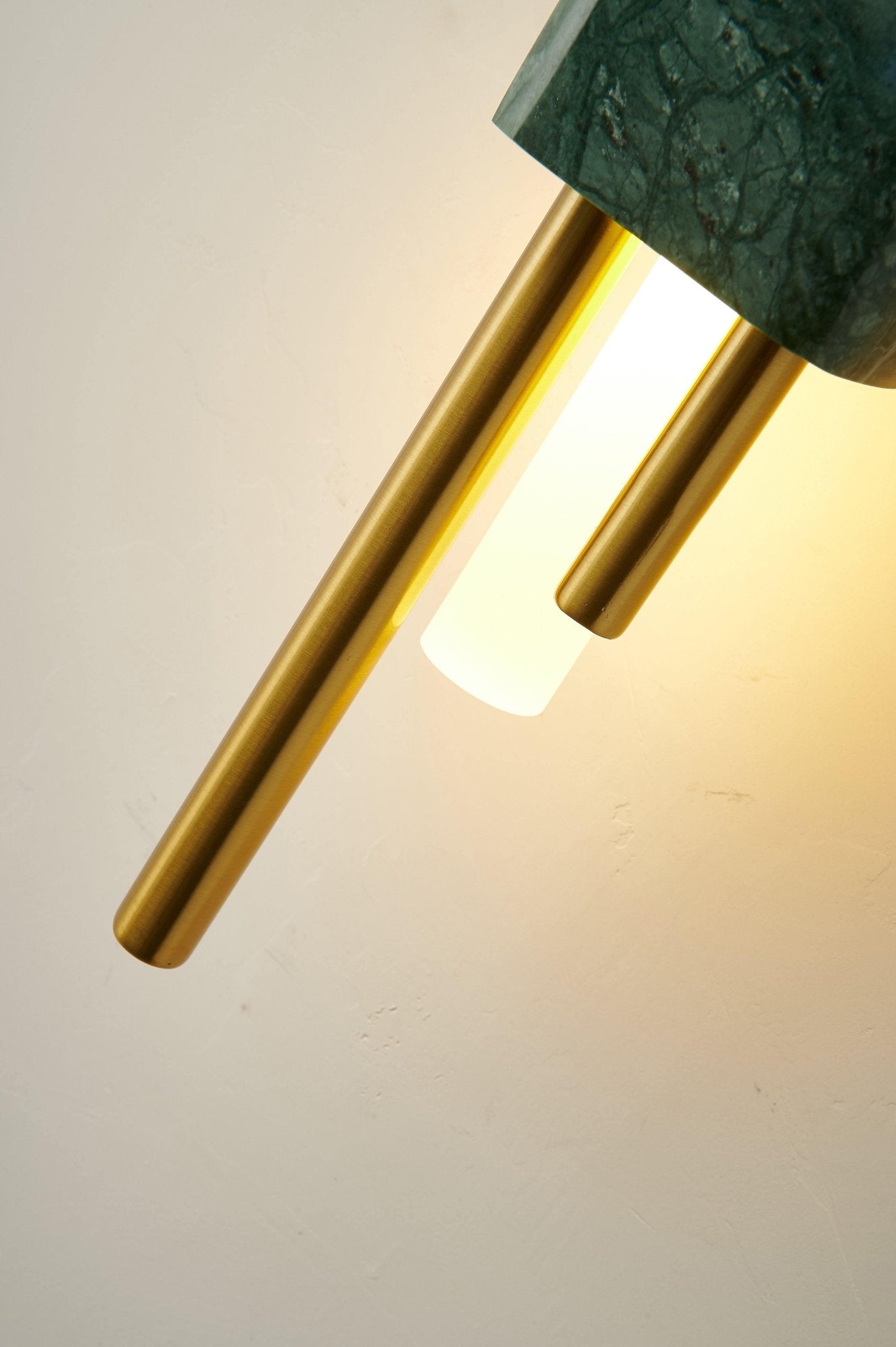 Mildred Muurverlichting in Premium Marmer Nordic