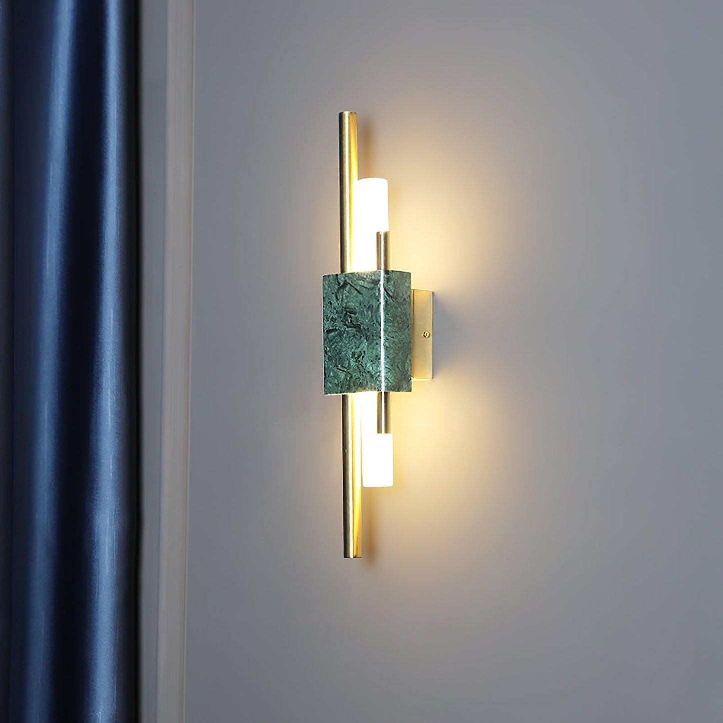 Mildred Muurverlichting in Premium Marmer Nordic