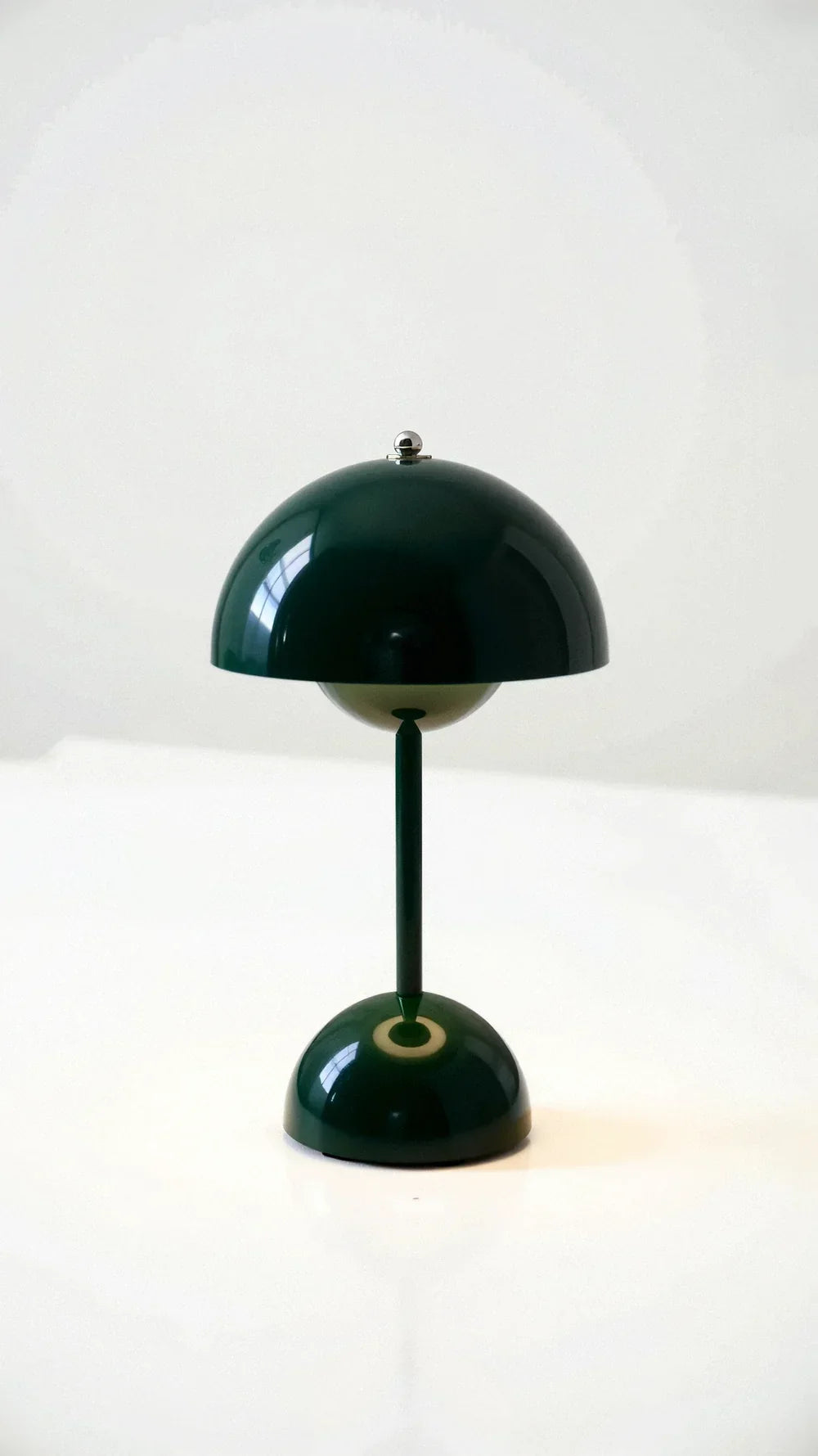 Draadloze tafellamp met minimalistisch design