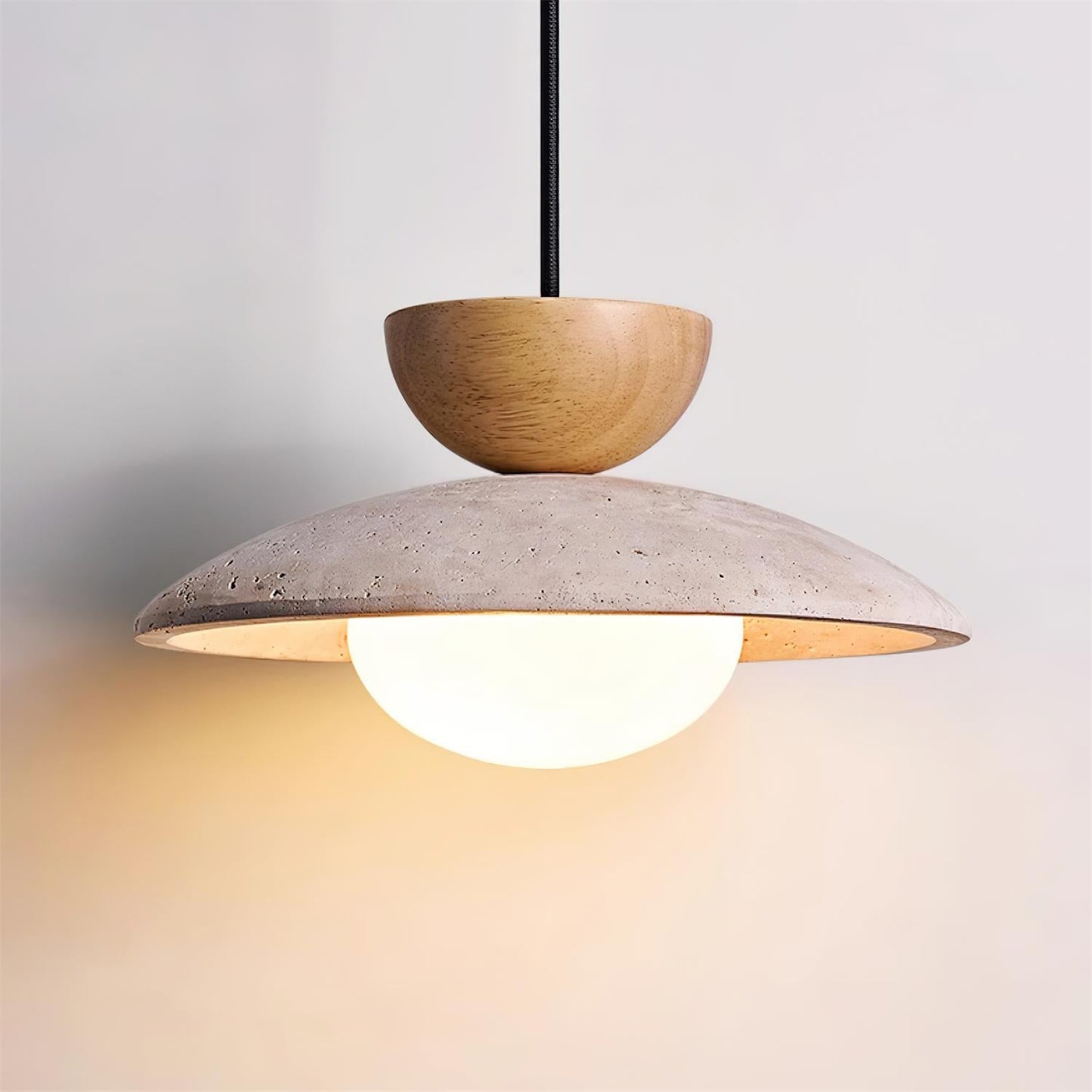Cleo Hanglampen en Travertin