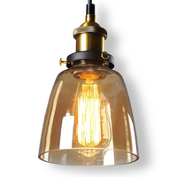 Getint glazen hanglamp met messing fitting