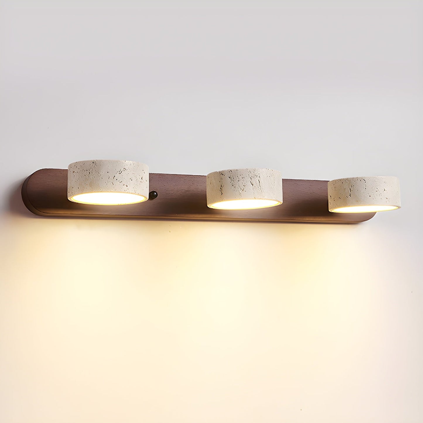 Voloreth Minimalistische Wandlamp in Travertin