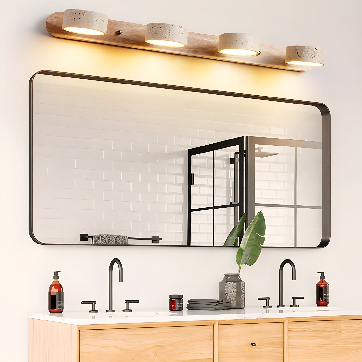 Voloreth Minimalistische Wandlamp in Travertin