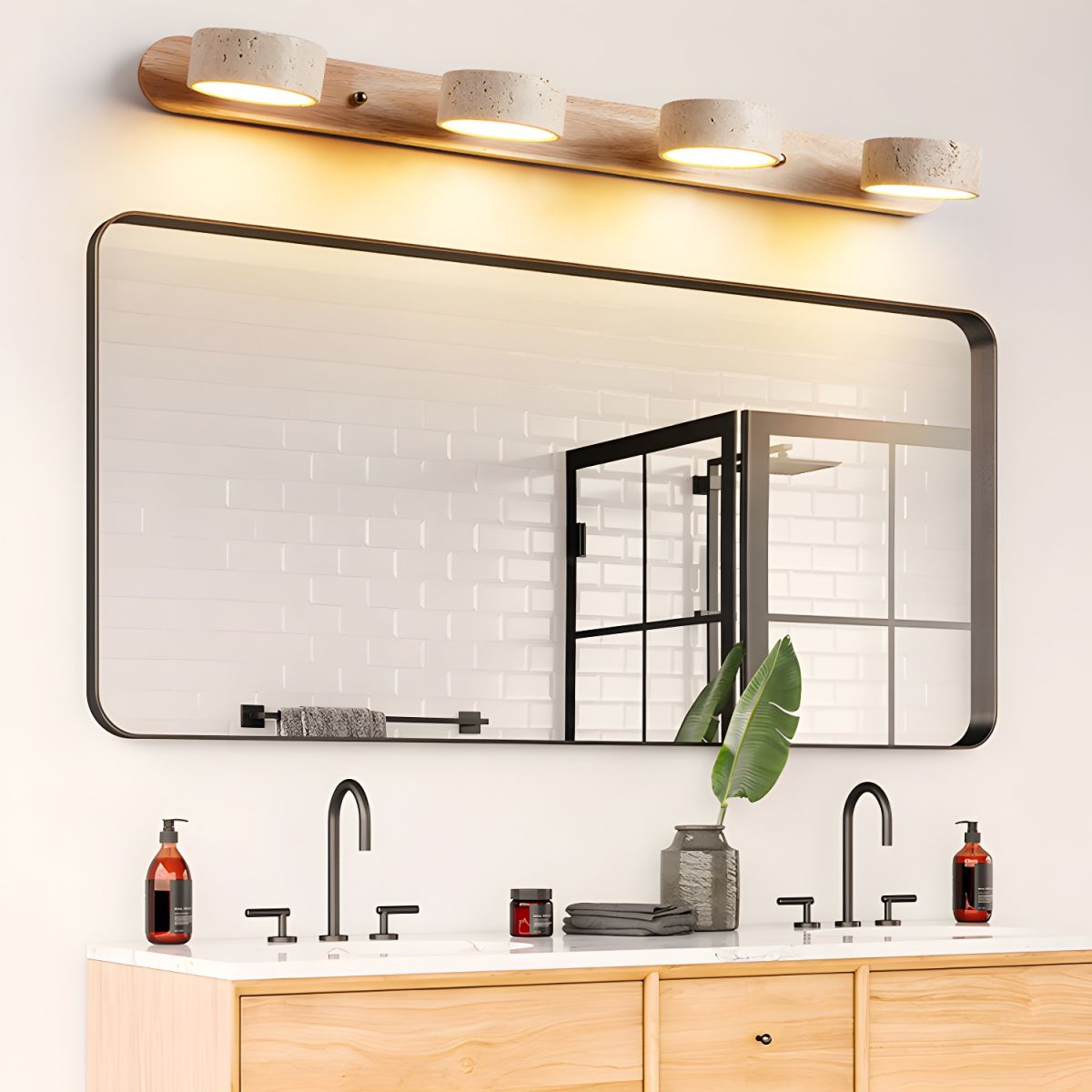 Voloreth Minimalistische Wandlamp in Travertin