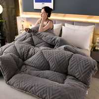 Ultra Fluff Dekbed - Machinewasbaar Dubbelzijdig Pluche Dekbed voor Alle Seizoenen - Stijlvol Fleece Dekbed