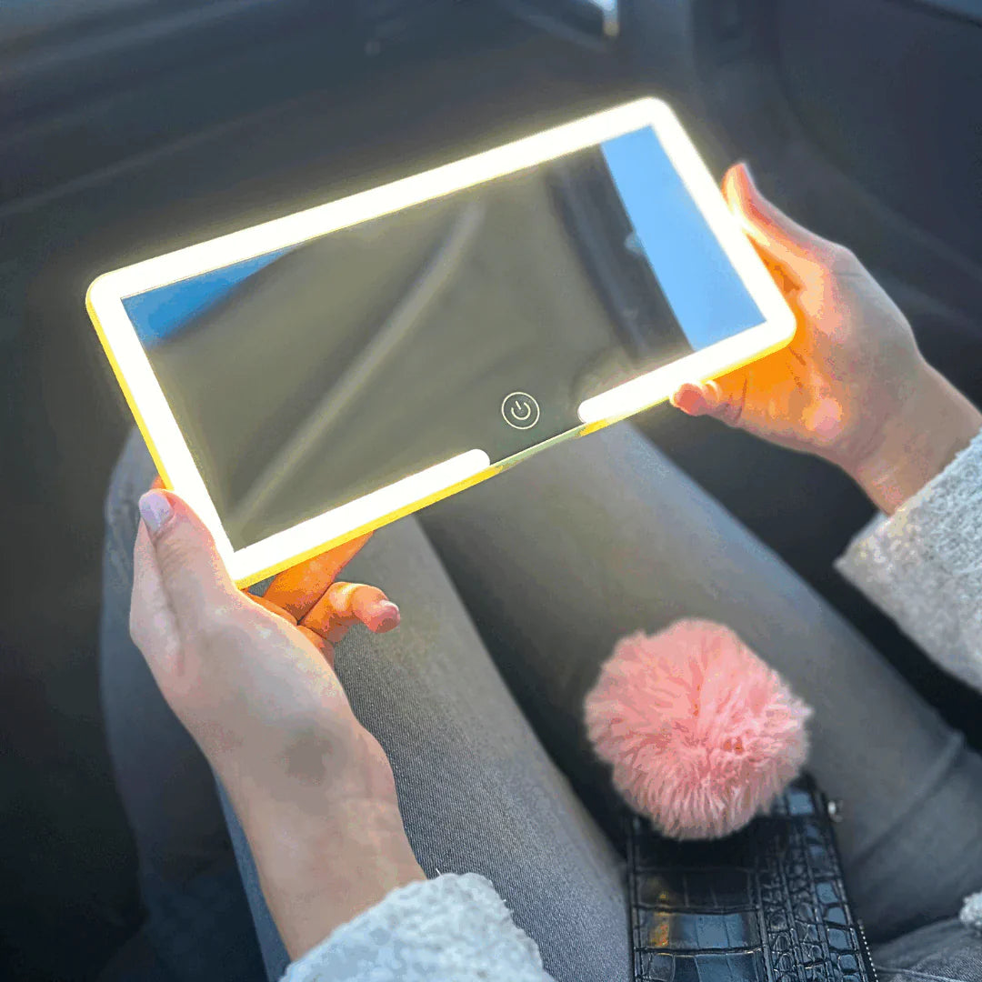 MirrorTouch | Perfecte make-up verlichting in je auto