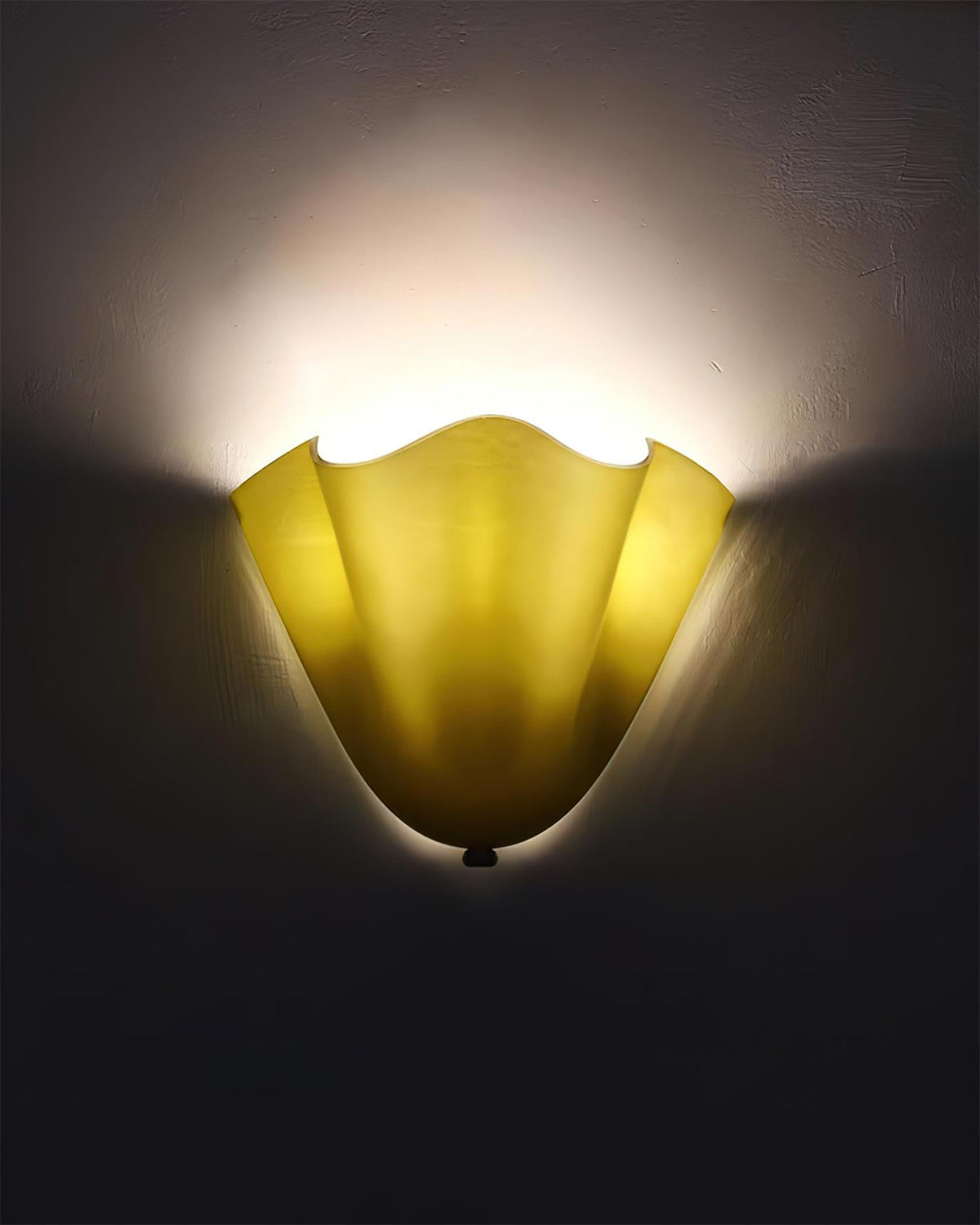 Elara Wandlamp