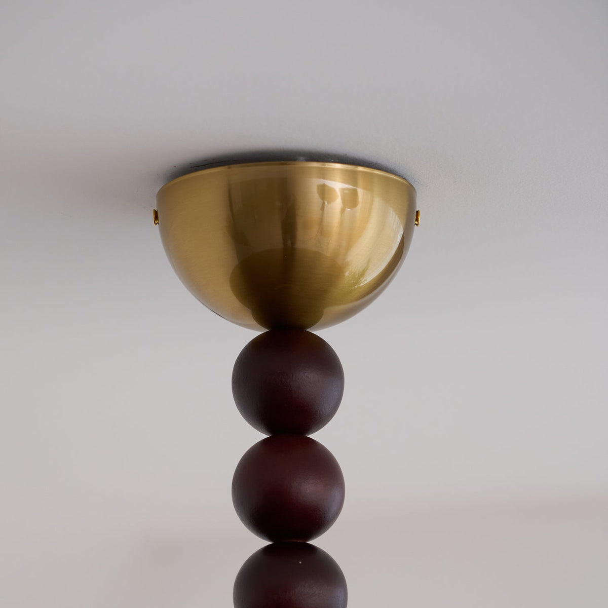 Muto Plafondlamp Walnootkleur & Witte Imitatie Alabaster