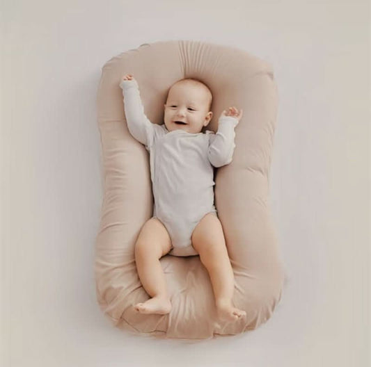 WolkenNest – Orthopedisch Geheugenschuim Baby Kussen Voor Natuurlijke Hoofdsteun En Rustige Slaap