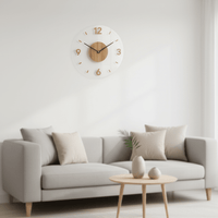 NORDIC CLOCK – Geluidsloze wandklok van hout in minimalistisch design
