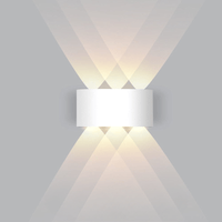 Waterdichte LED Buitenwandlamp – Elegante & energiezuinige buitenverlichting van aluminium