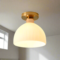 LumaDome Moderne Plafondlamp van Melkglas | Elegante Ontwerp | Perfect voor Woonruimtes