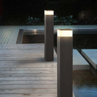 Zonne-energie Tuin Paal Lamp Met Rechthoekig Zwart Postontwerp