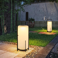 Zonne-energie Buiten Staande Lantaarn Witte Cilindrische Ontwerp