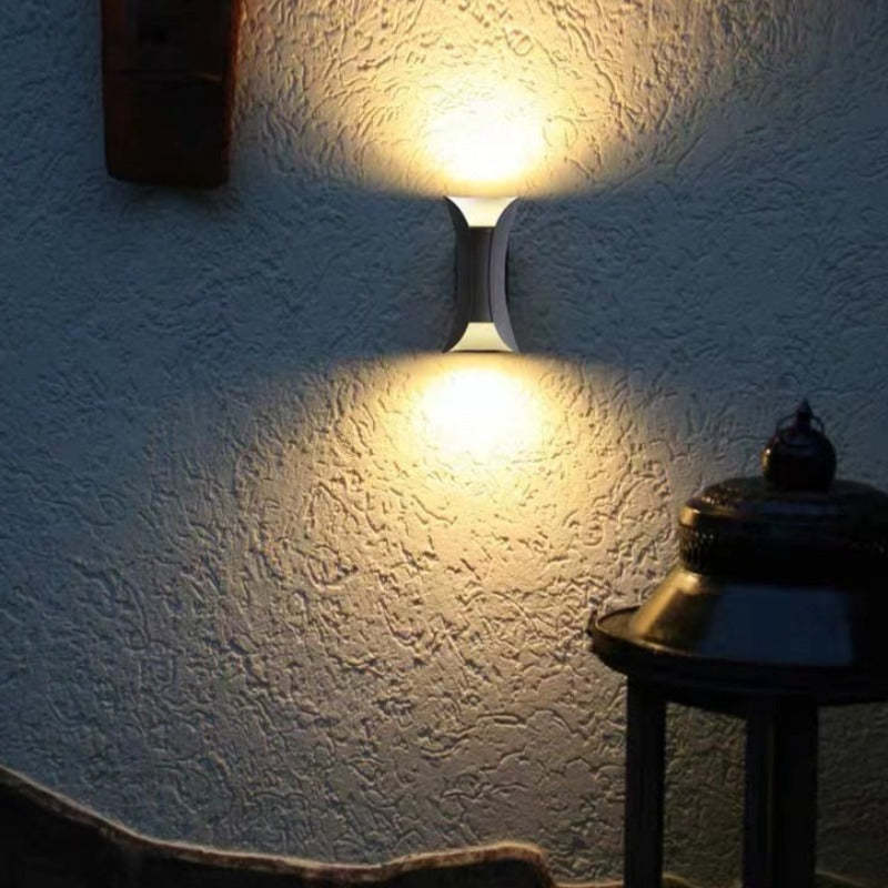Arcora Curve Buiten Wandlamp Met LED IP65 Hardwired