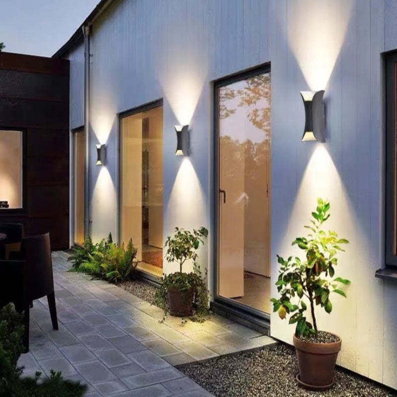 Arcora Curve Buiten Wandlamp Met LED IP65 Hardwired