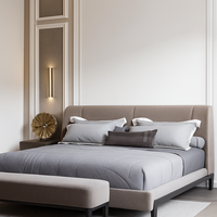 Design wandlamp cilindrische LED in goud
