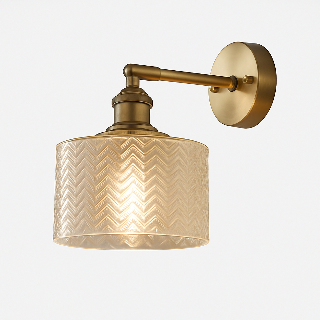 Design wandlamp met gouden LED en retro glazen kap