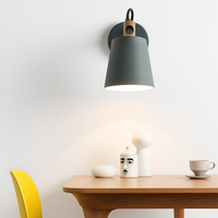 Wandlamp LED van hout en metaal Nordic