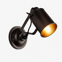 Zwarte metalen wandspot Cafe