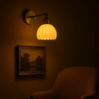Skanto | Retro Wandlamp met Tulpen Glazen Schaduw | Vintage Stijl