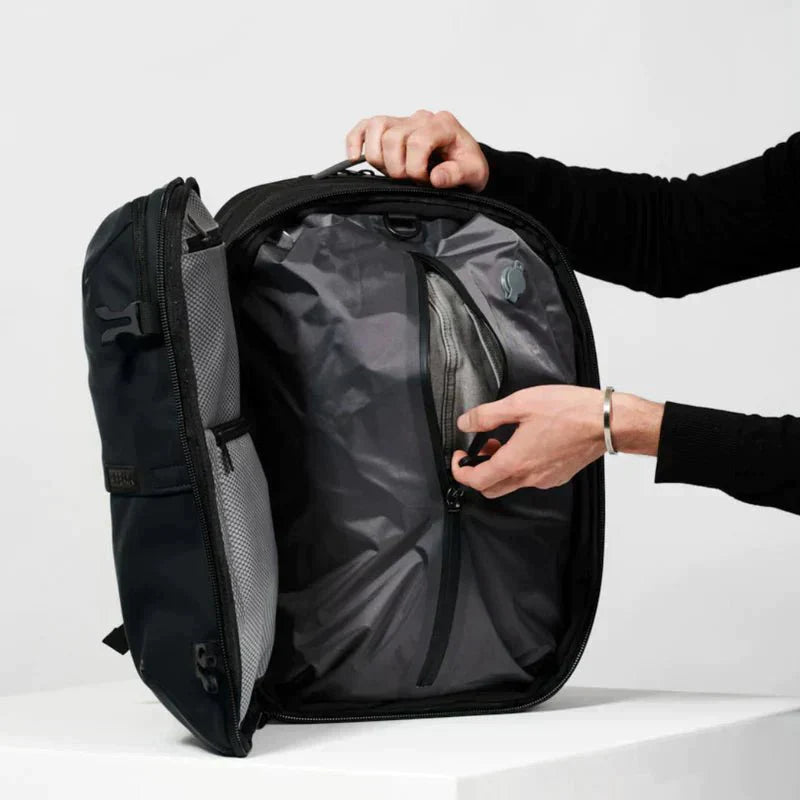 ElitePack-rugzak met luchtcompressie | Waterdichte zakelijke en reisrugzak van 60 liter met vacuümcompressietechnologie