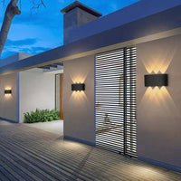 Tronix Moderne Rechthoekige Wandlamp Zwart/Wit. Gang