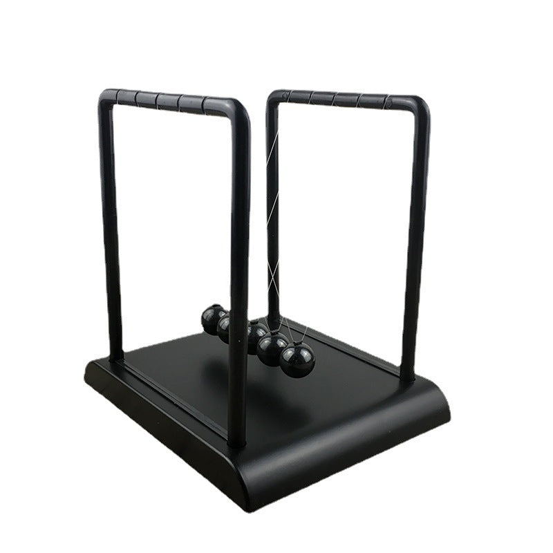Newton's bewegingswieg | Tijdloos bureauornament dat natuurkunde in beweging demonstreert