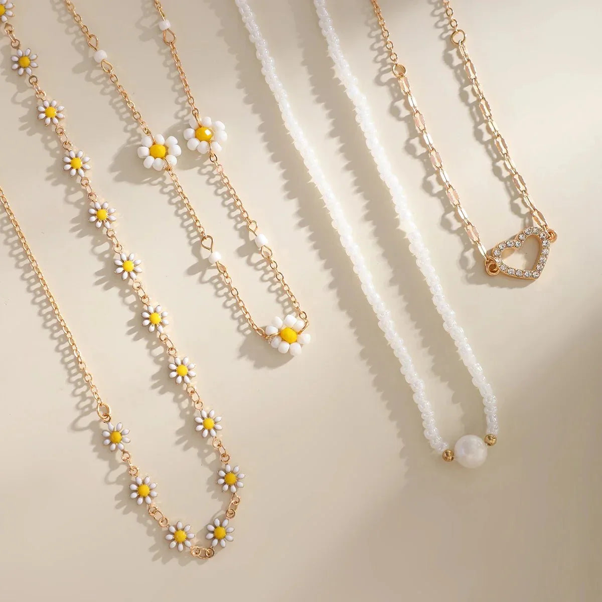Brehn | Boho Lente Margriet Halsketting Stapel