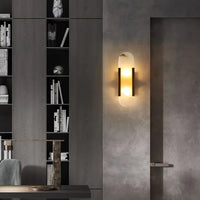 Moderne Wandlamp van Marmer met Gouden Details – Luxe Verlichting