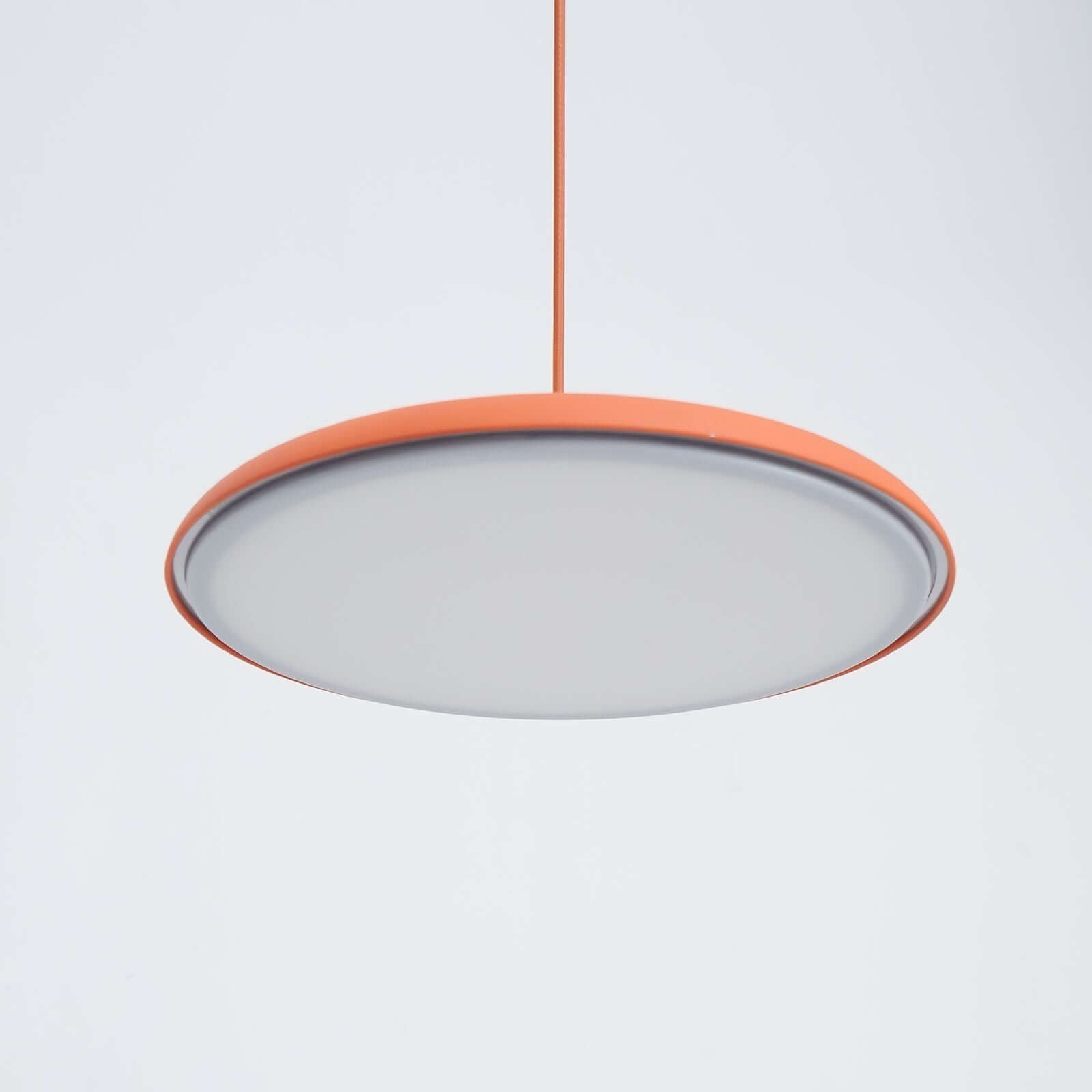 Hanglamp met Eenvoudig Ontwerp voor Moderne Interieurs