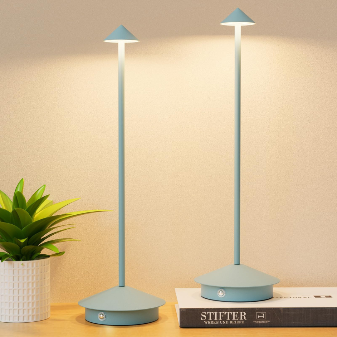 ClarityGlow | Draadloze Tafellamp met Dimbare Verlichting en Waterdicht Ontwerp