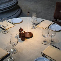 ClarityGlow | Draadloze Tafellamp met Dimbare Verlichting en Waterdicht Ontwerp
