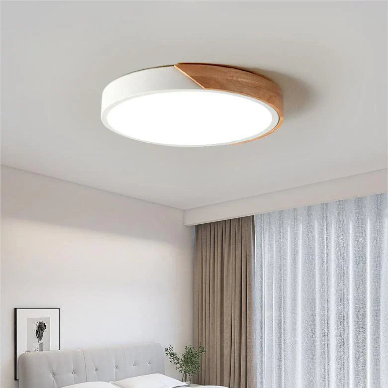 Moderne ronde LED plafondlamp met houten accenten