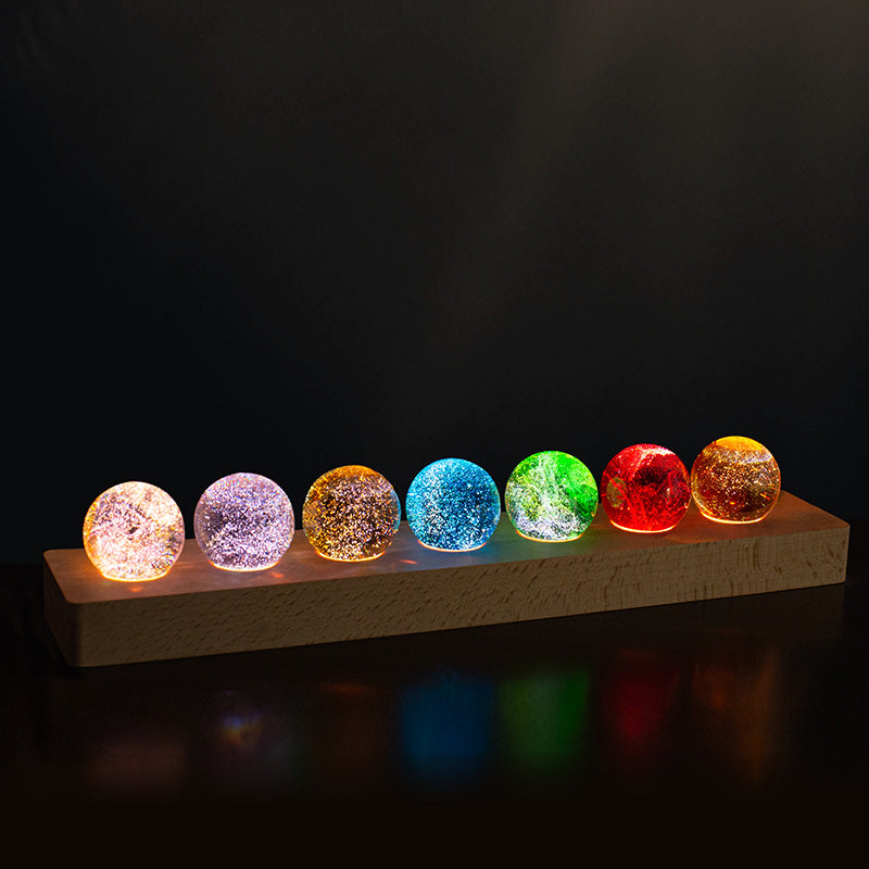 Kristallen lamp met kosmische lichteffecten