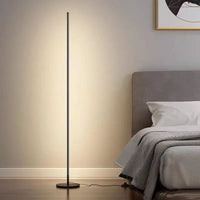 FlorGlow Metalen Vloerlamp – Dimbaar & Elegant voor elke woonkamer