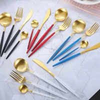 LUXUEUS RVS-24-DELIGEN GOUDE-ZILVER BESTECKSET