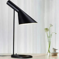 Nordisk Bureau Lamp