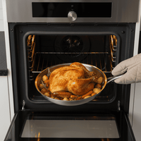 TitanForge Premium Pan 2.0 - Krasbestendige Titanpan Zonder Coating voor Perfecte Bakresultaten