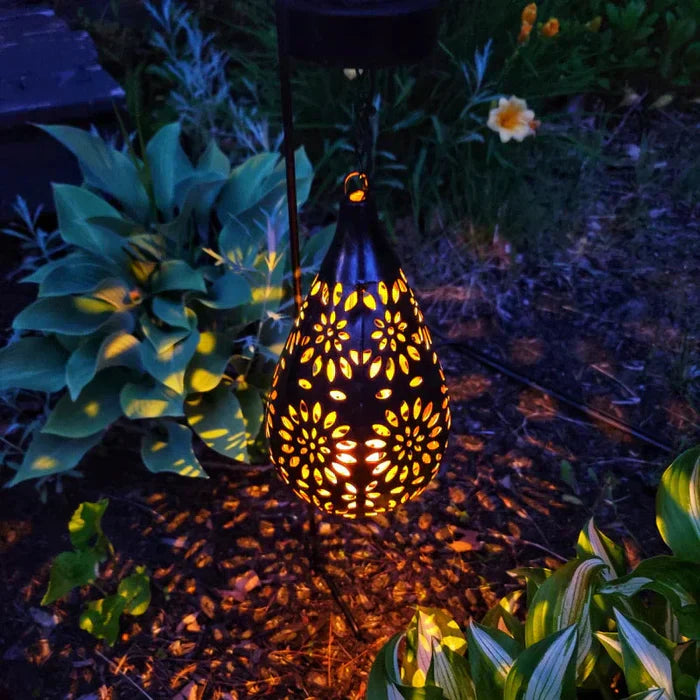 Zonne -aangedreven en weerbestendige tuinlamp