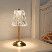 Elegante LED-tafellamp met kristallen kap en gouden afwerking – touch-aansteking