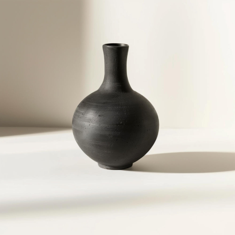 Noirva – Minimalistische Keramieken in Zwart