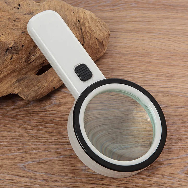 Optische Vergrootlens met 30x vergroting en LED-verlichting