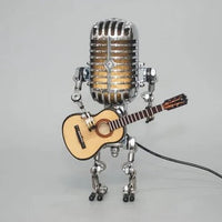Skanto | Vintage Metaal Microfoon Robot met Gitaar Lamp