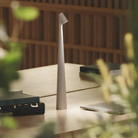 Draadloze LED Tafellamp | Lamp voor Woonkamer & Bureau | Moderne Accu Tafellamp | VivaLume