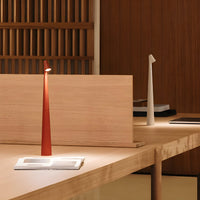 Draadloze LED Tafellamp | Lamp voor Woonkamer & Bureau | Moderne Accu Tafellamp | VivaLume